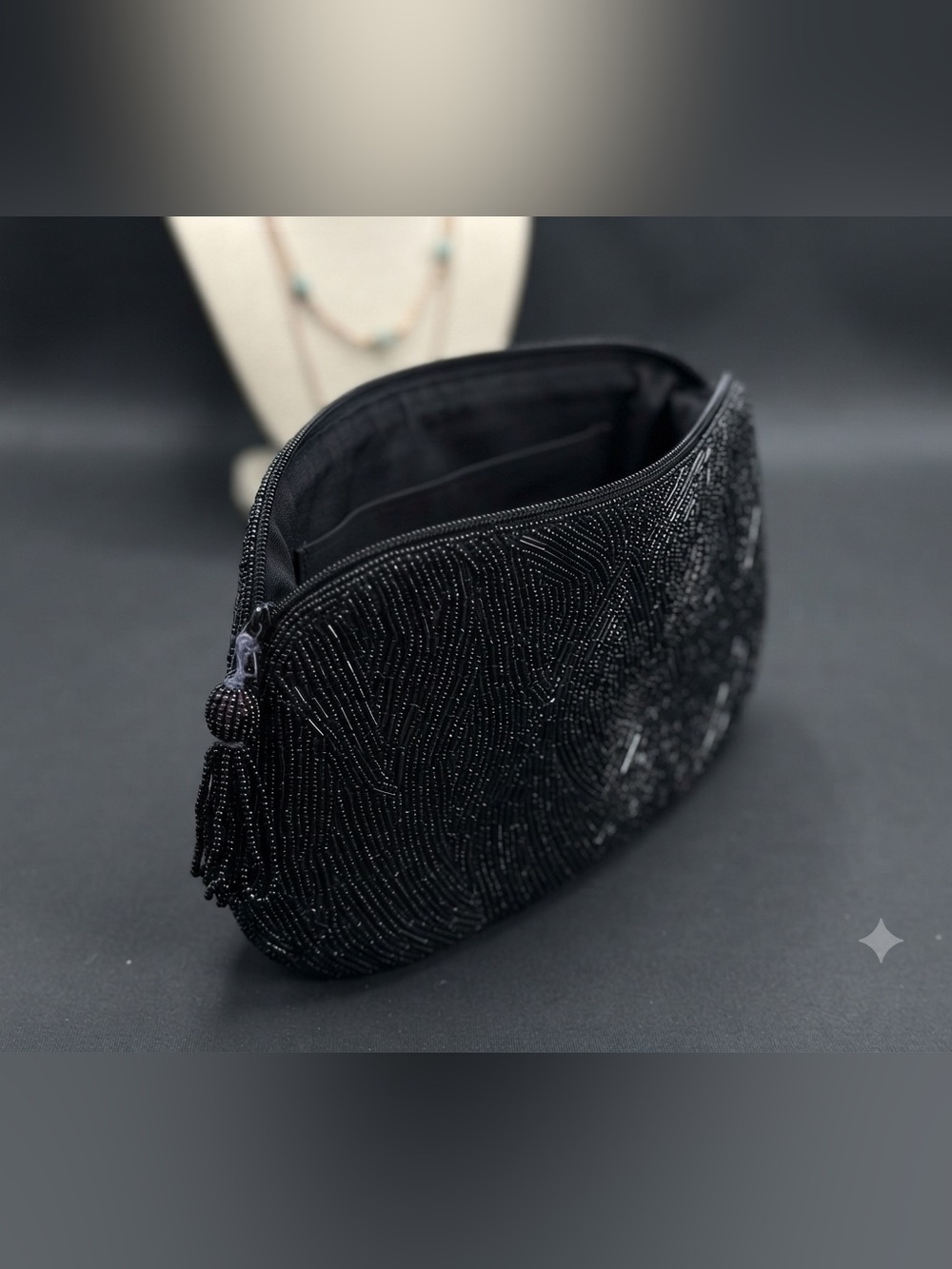 VTG Black Beaded Clutch evening bag. Retro zipper closer.